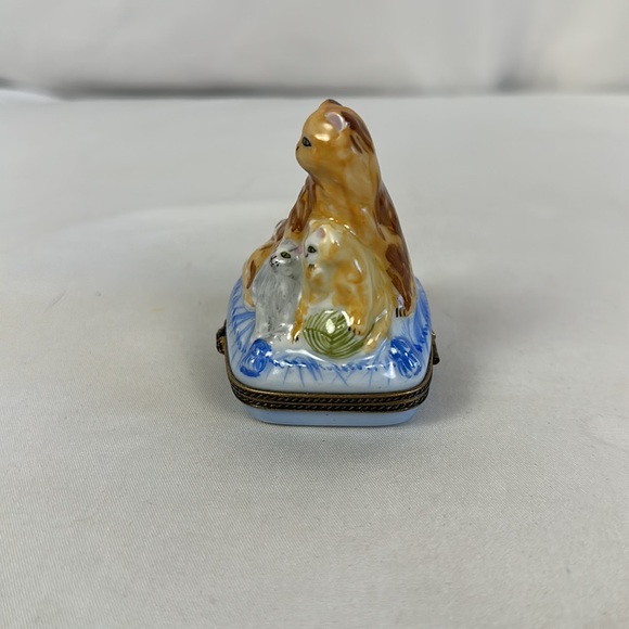 Limoges Orange Cat Family Box - Picture 4 of 12